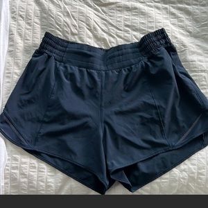 Lululemon Hotty Hot High-Rise Shorts